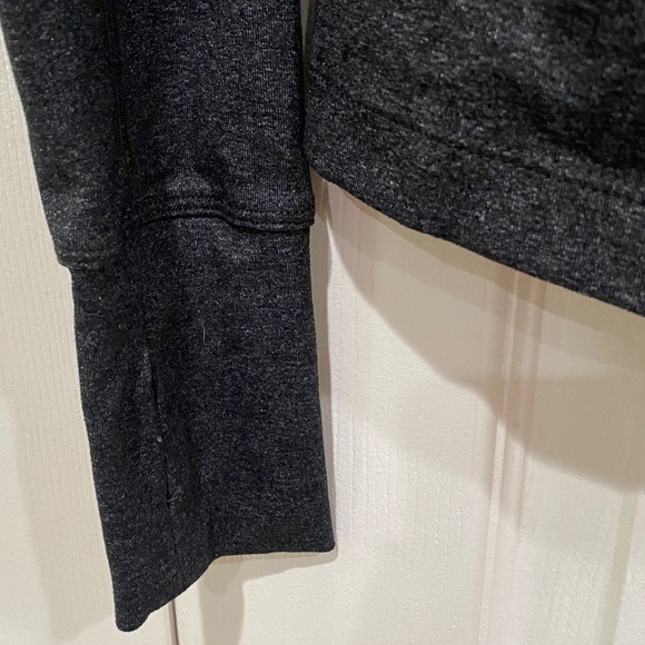 Calvin Klein performance jacket - Picture 4 of 4